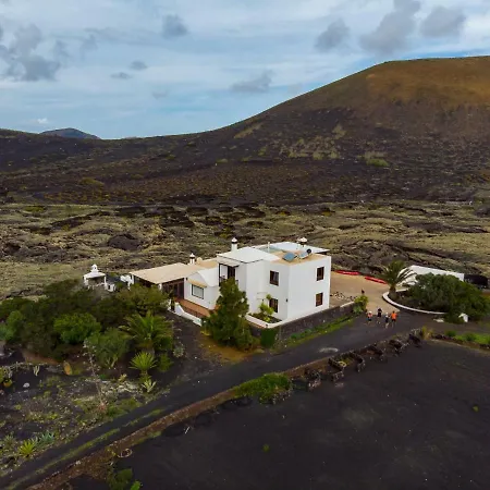 Mirador De Volcanes Holiday home Masdache