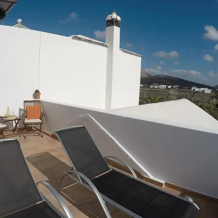 Mirador De Volcanes Holiday home